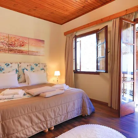 Nina Apartman Gáiosz