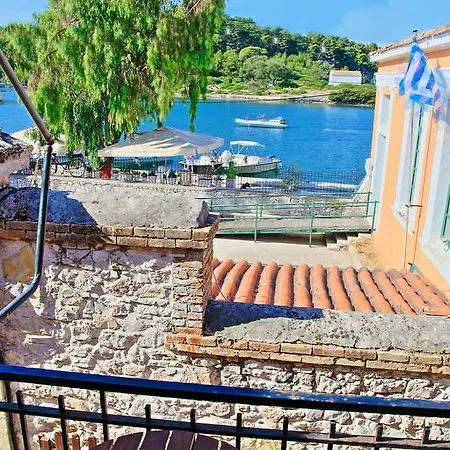 Apartment Nina Gaios